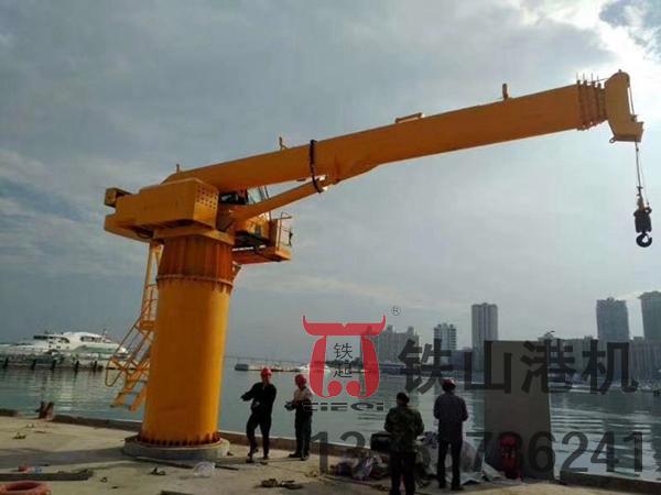 福建廈門船用起重機(jī)廠家 緊急制動+過載保護(hù)船用起重機(jī)雙重保障